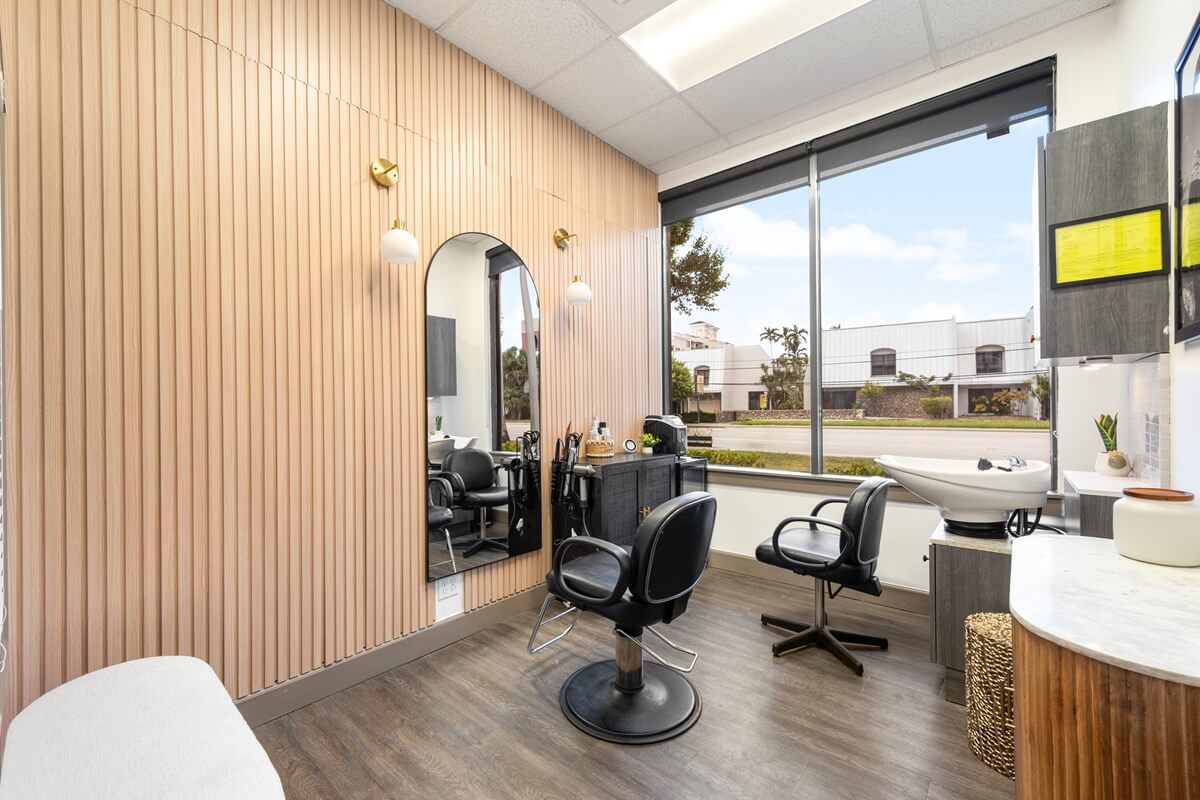 Salon franchise as the best business to start.